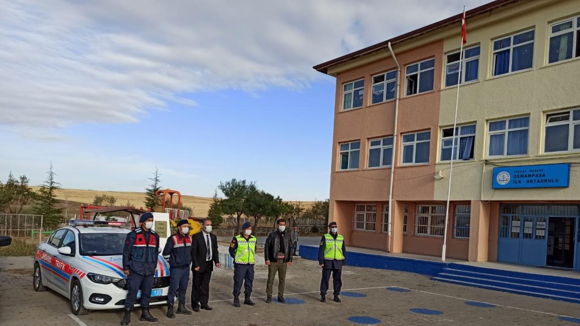 Yozgat 3. Jandarma Asayiş Timi ve 2. Jandarma Timinin Okulumuzu Ziyareti  